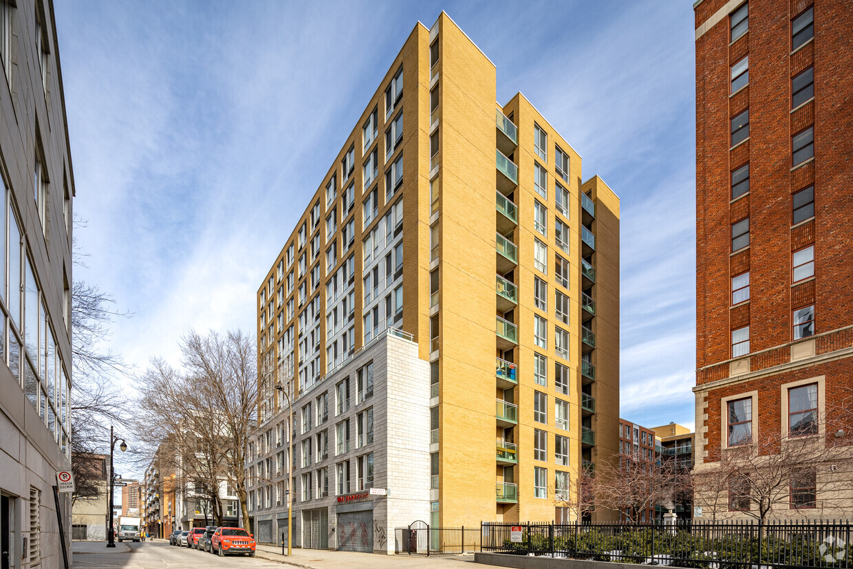 Building Photo - Le District