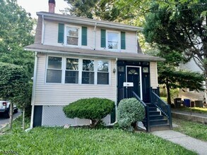 Building Photo - 161 Franklin Terrace