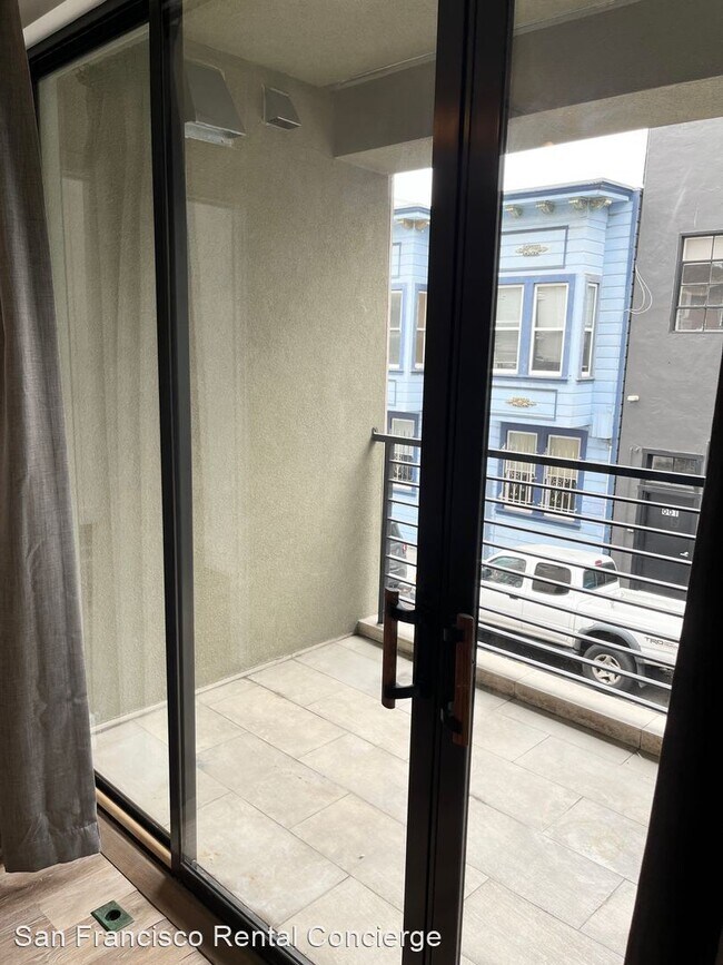 Foto del edificio - 1 br, 1.5 bath House - 660 Natomas Street #1