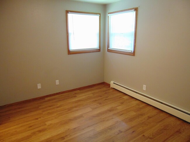 Building Photo - 639 Lime Kiln Rd