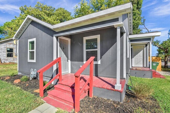 Foto del edificio - 105 Graves St