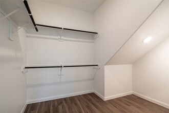Building Photo - 3707 Cub Dr