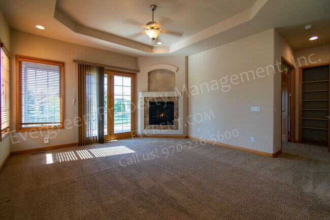 Foto del edificio - 3775 Sandy Shore Ln