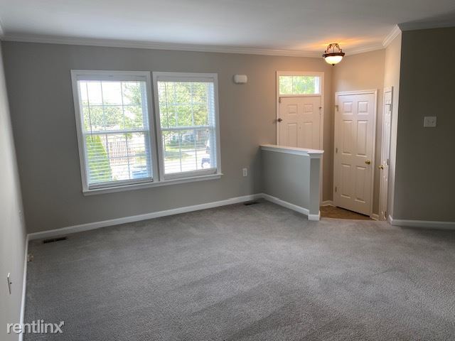 Building Photo - 4 br, 3.5 bath Townhome - 20 Sagewood Street