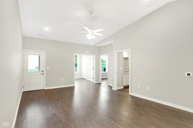 Building Photo - 27 Cypress Dr