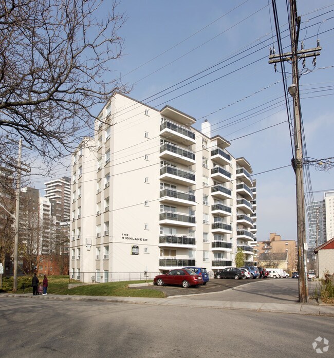 Photo du bâtiment - The Highlander