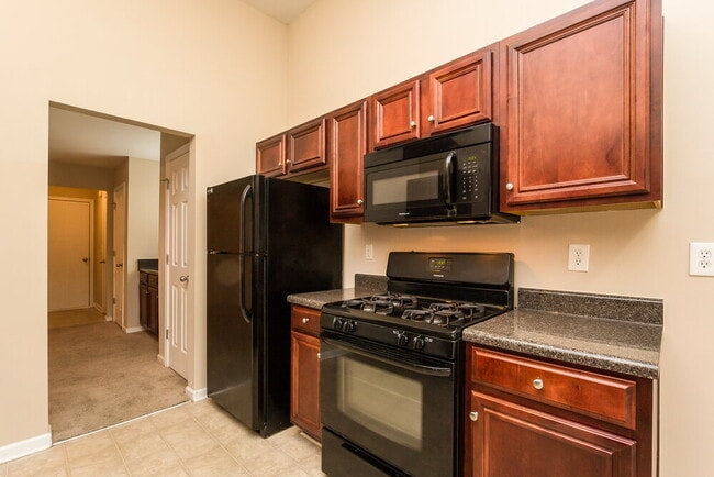 Building Photo - 4202 Cedar Tree Run