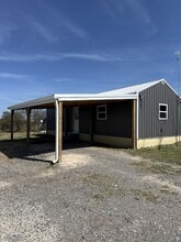 Building Photo - 279 Private Rd