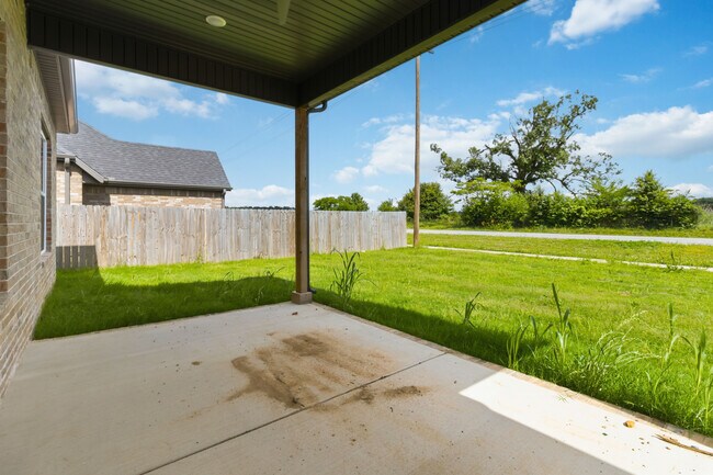 Foto del edificio - 980 Trestle Ln