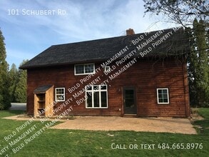 Building Photo - 101 Schubert Rd