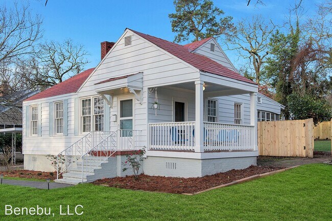 Building Photo - 3 br, 1 bath House - 1735 King Woods Drive