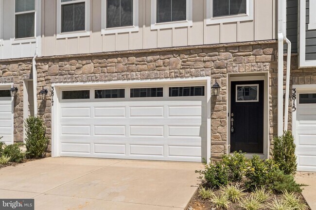 Foto del edificio - 3817 Drayton Ct