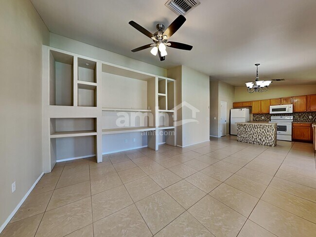 Foto del edificio - 8508 W Hazelwood St