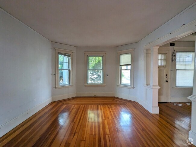 Building Photo - 138 North St
