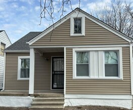 Building Photo - 17390 Heyden St