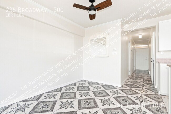 Foto del edificio - 235 Broadway-300