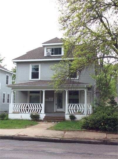Primary Photo - 3226 Grand Ave S