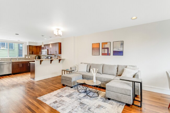 Foto del edificio - 3453 Meridian Ave N