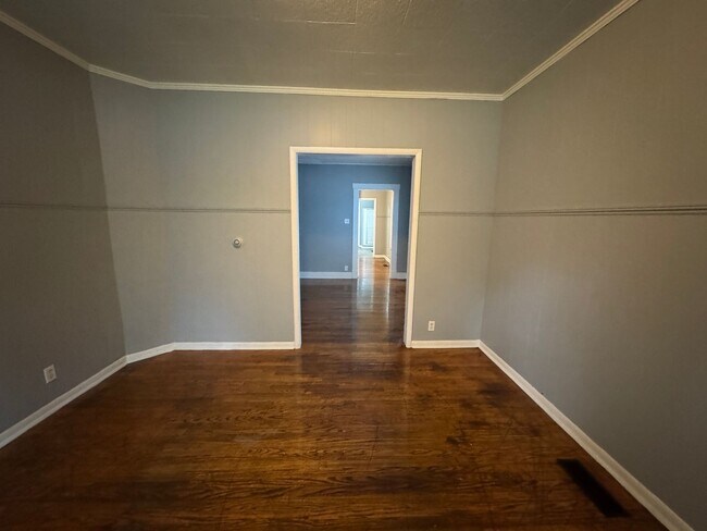 Foto del edificio - 1354 N Olney St