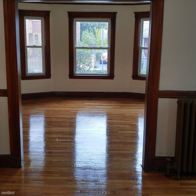 Foto del edificio - 38 Madison Ave