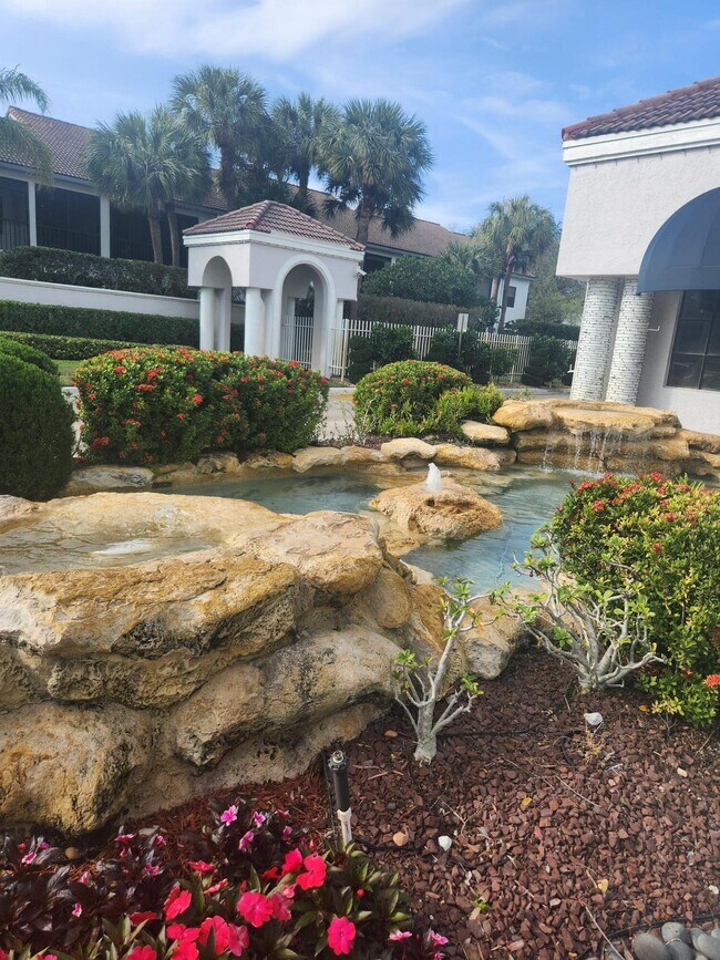 Foto del edificio - 5265 Brisata Cir