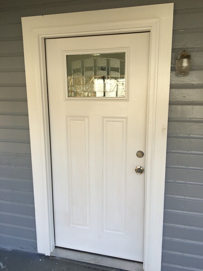 Building Photo - 22 Burlington Ave