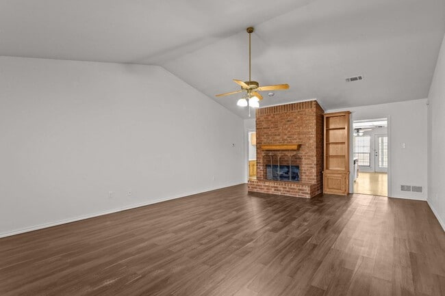 Foto del edificio - 6505 Towne Park Dr