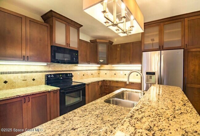 Foto del edificio - 1375 Lara Cir