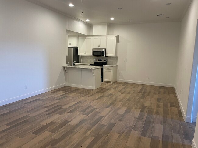 Foto del edificio - 11 Kimberly Ln