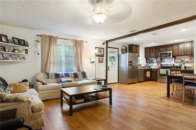 Foto del edificio - 1752 Rusdell Dr