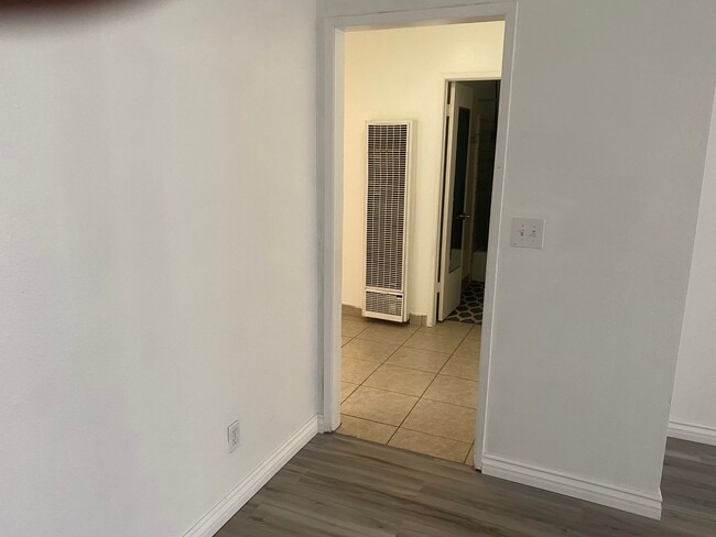 Building Photo - 44136 Division St