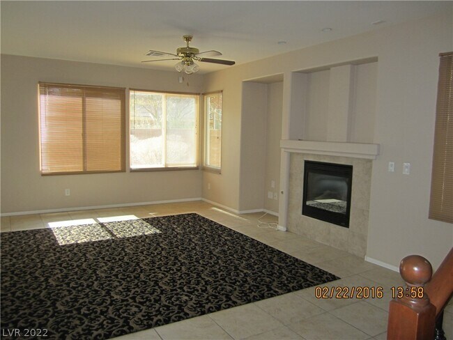 Foto del edificio - 9193 Placer Bullion Ave