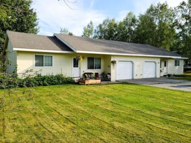 Building Photo - 6151 E Dearborn Dr