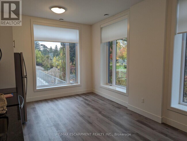 Photo du bâtiment - 103 Roger St