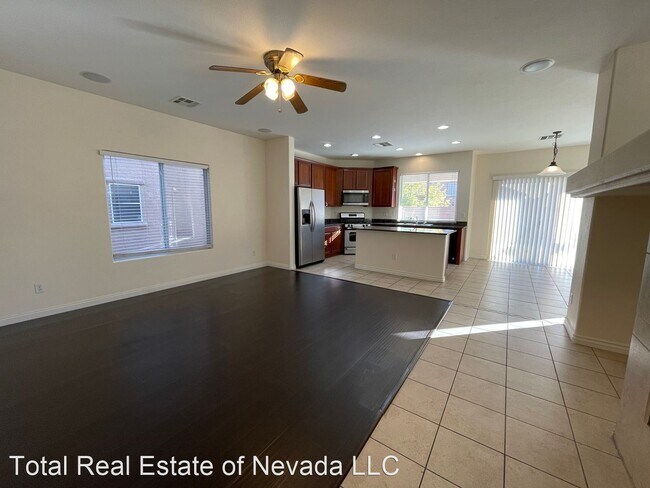 Foto del edificio - 4 br, 3 bath House - 213 Sierra Breeze Ave