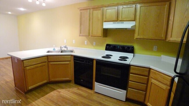 Building Photo - 2 br, 2 bath Townhome - 2244 Quarry Ln