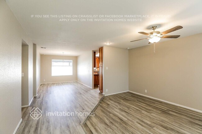 Foto del edificio - 16424 N 51st Dr