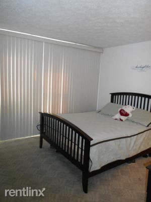 Building Photo - 3 br, 2 bath House - 130 Grenoble Rd UNIT