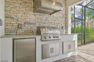 Building Photo - 13699 Blue Bay Cir