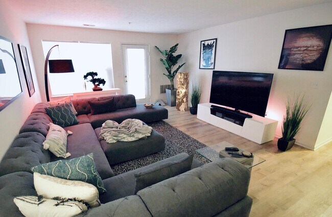 Foto del edificio - 1553 Long Meadow Trail