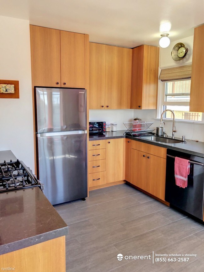 Building Photo - 1 br, 1 bath Apartment - 3560 Sawtelle Blvd