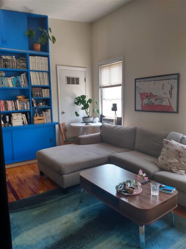 Foto del edificio - 382 2nd St
