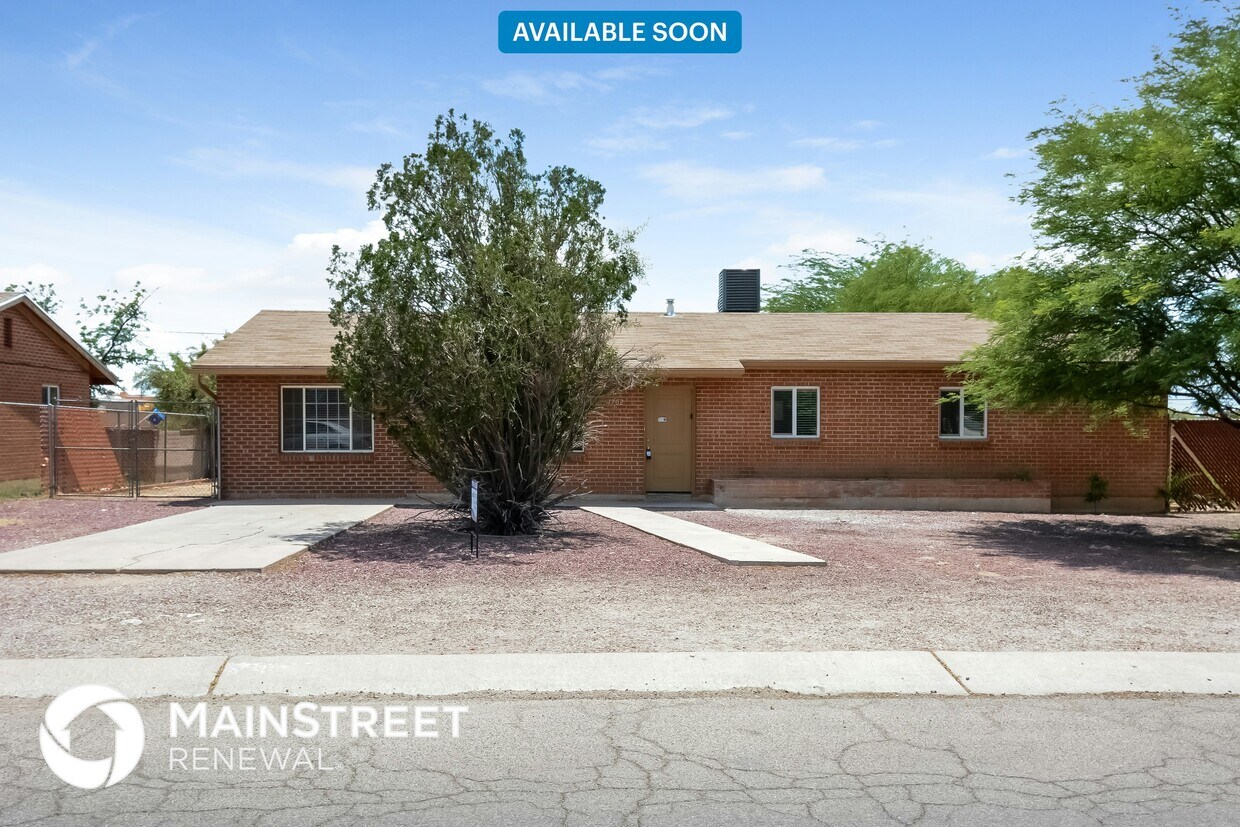 Foto principal - 4702 E Cecelia St