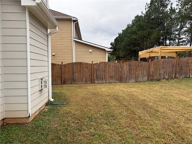 Foto del edificio - 20 Kestrel Cir