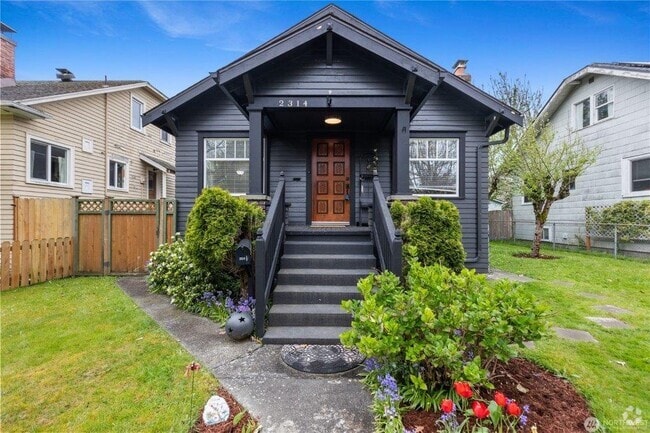 Building Photo - 2314 McDougall Ave