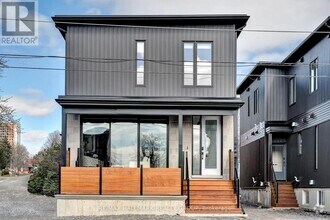 Building Photo - 709-709A Carson's Rd