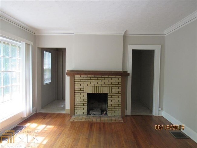 Building Photo - 4852 Hannah Rd