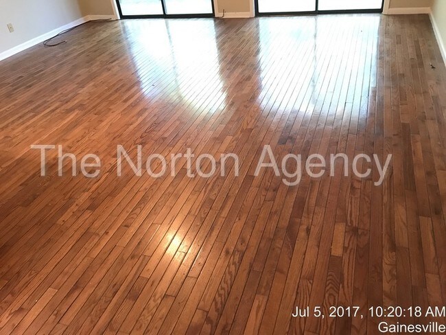 Foto del edificio - 3980 Darryl Ln