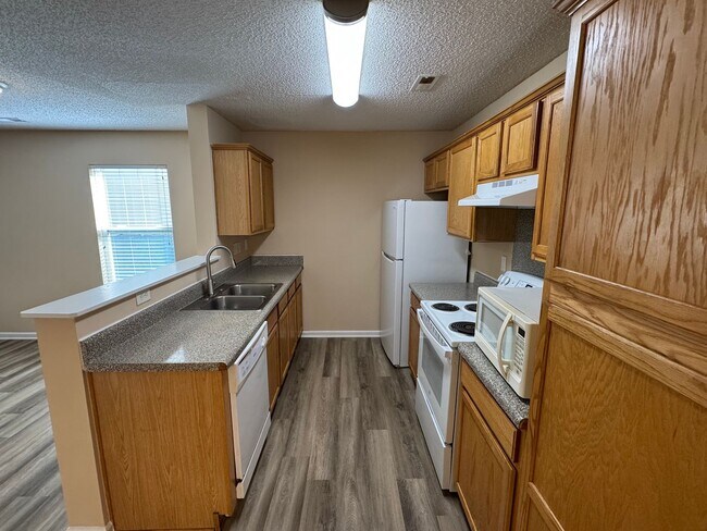 Foto del edificio - 5022 Oak Pasture Ln