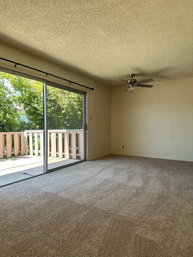 Building Photo - 2710 Spyglass Dr